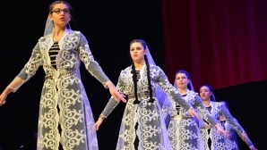 Çerkez kültüründen renkli gösteriler